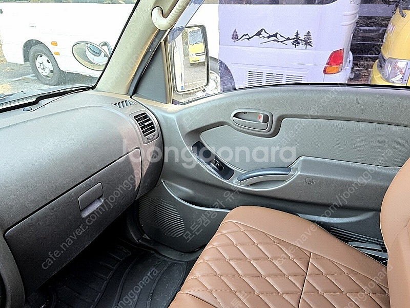 21.포터2 시티밴3인승캠핑카(신규제작,인산철600A+샤워실+DC에어컨+온수매트+풀옵션)-전액할부됨--9